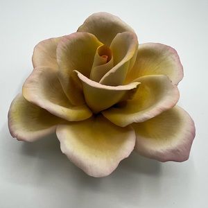 Napoleon Italy Pink /Yellow Rose Ceramic Porcelain Flower With Sticker Beautiful